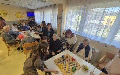 Učenci na obisku v domu Mavida Residence Hmelina